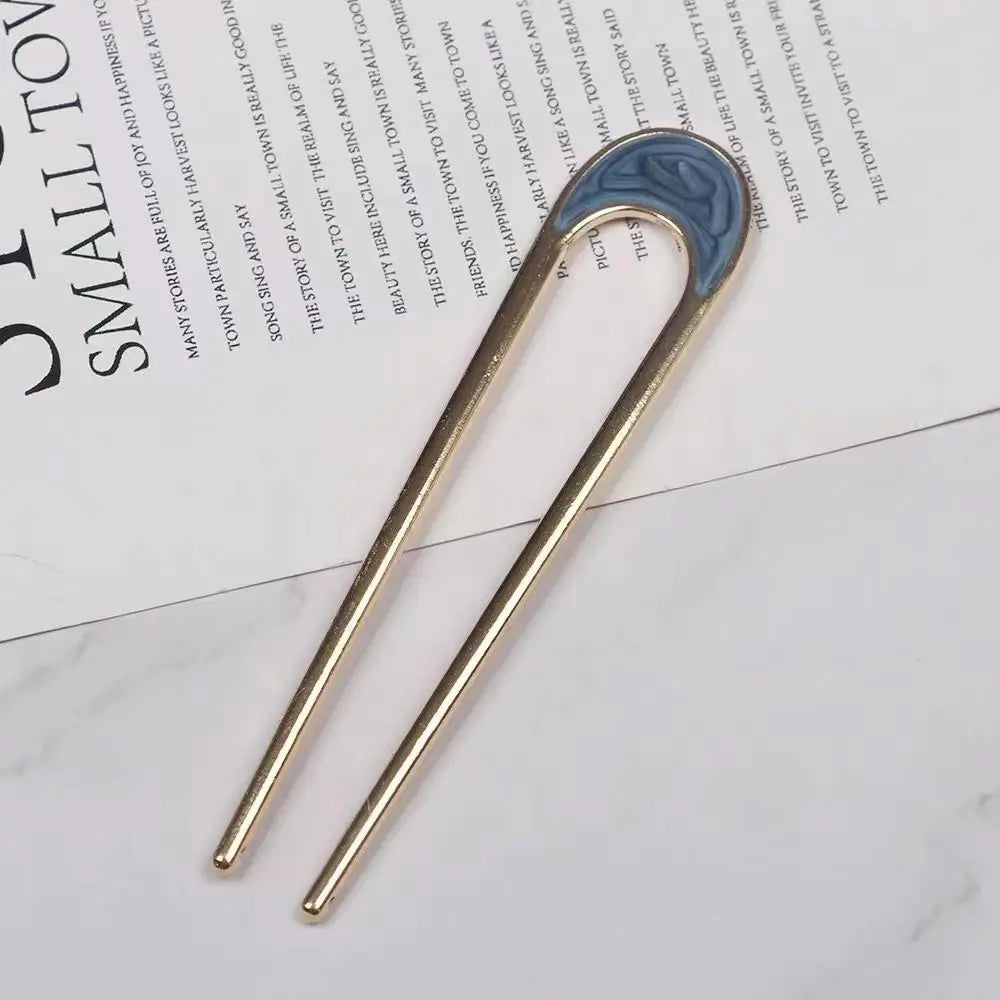 Minimalist Metal Hair Fork with Shell Design
